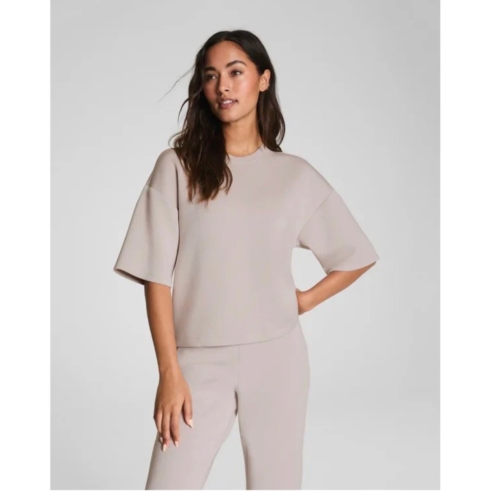 SPANX AirEssentials Boxy Tee French Grey Sz Small Minimalist Athleisure Neutral